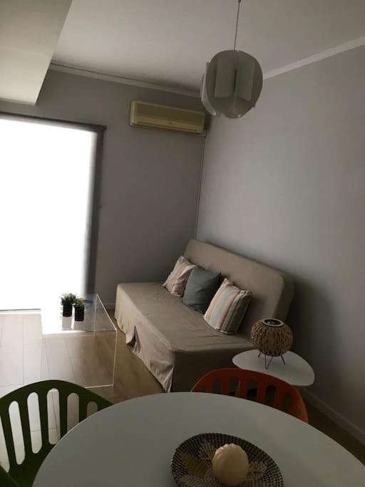 Kyparissia Cozy Flat - 5Mins Walking From Beach Apartment Exterior photo